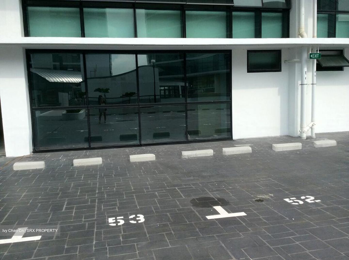 Oxley Bizhub (D14), Factory #527571331
